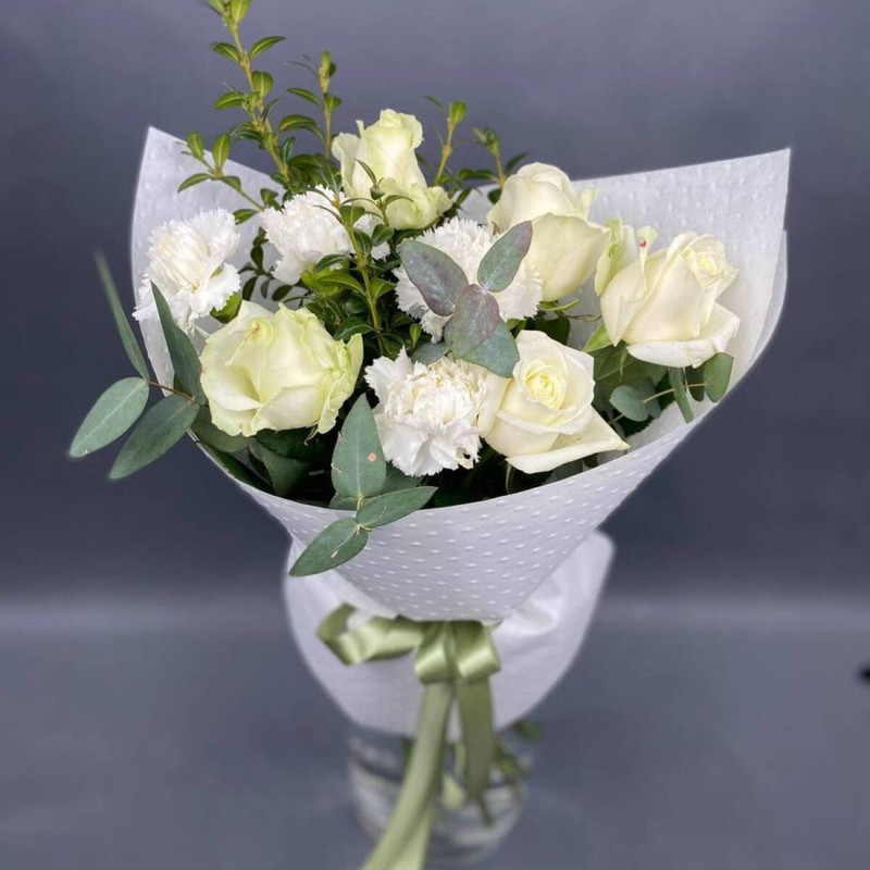 Bouquet "For connoisseurs of white", standart