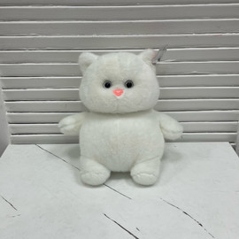 Toy cat chubby white