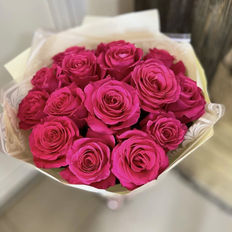 Букет из 15 розовых роз, стандартный