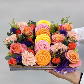 Очарованная сладость с цветами