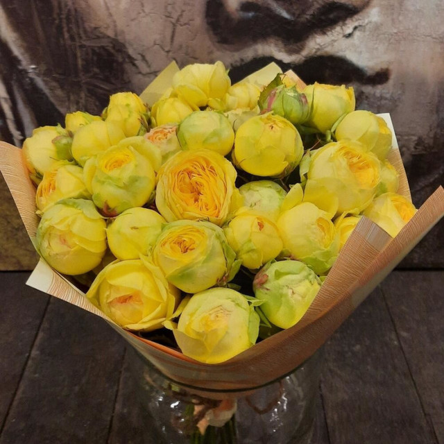 Букет желтых пионовидных роз, стандартный