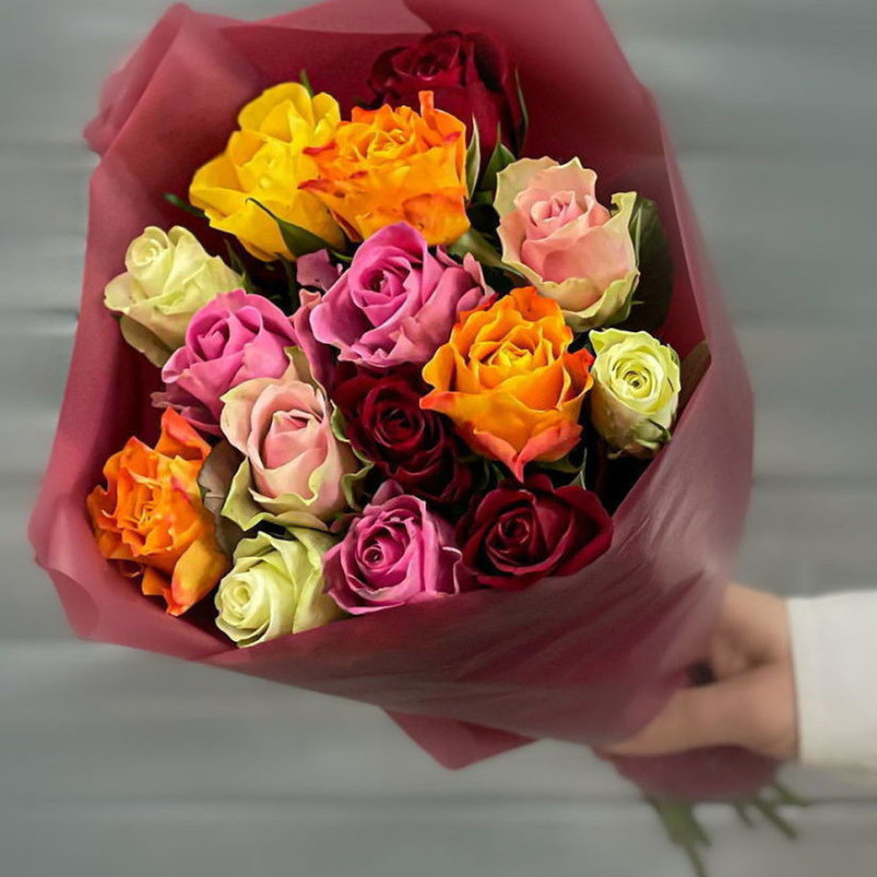 Bouquet of 15 multi-colored roses 40 cm in a package, mini