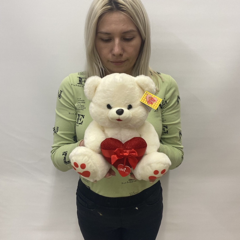 Teddy bear with heart, standart