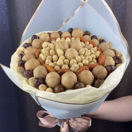 Nut bouquet