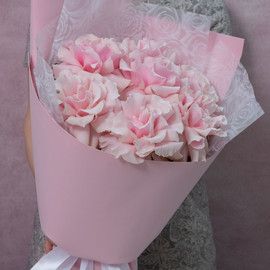 bouquet of French roses
