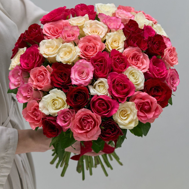 Bouquet of colorful roses, standart