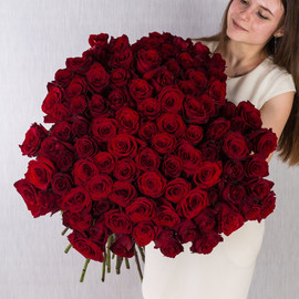 Букет из 101 крупной красной Эквадорской розы 60 см.