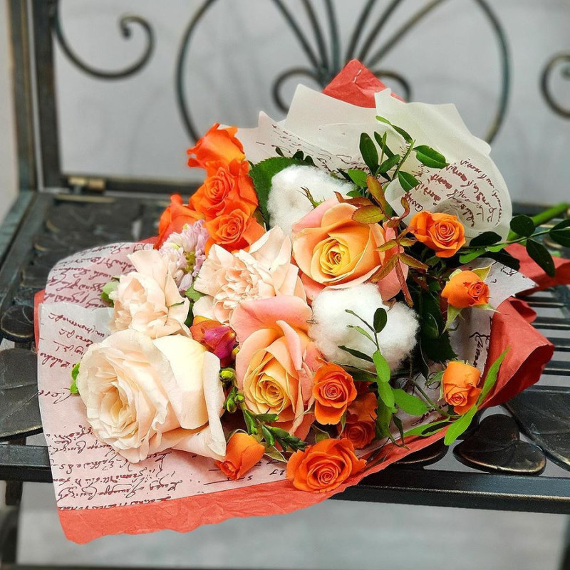 Stylish bouquet of roses with cotton - Mood, standart