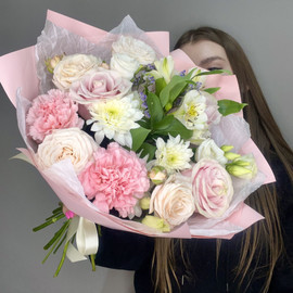 «Зефирка» с пионовидными розами