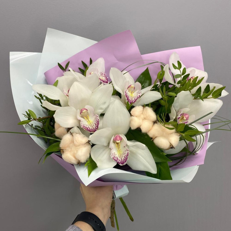 Bouquet of orchids, standart