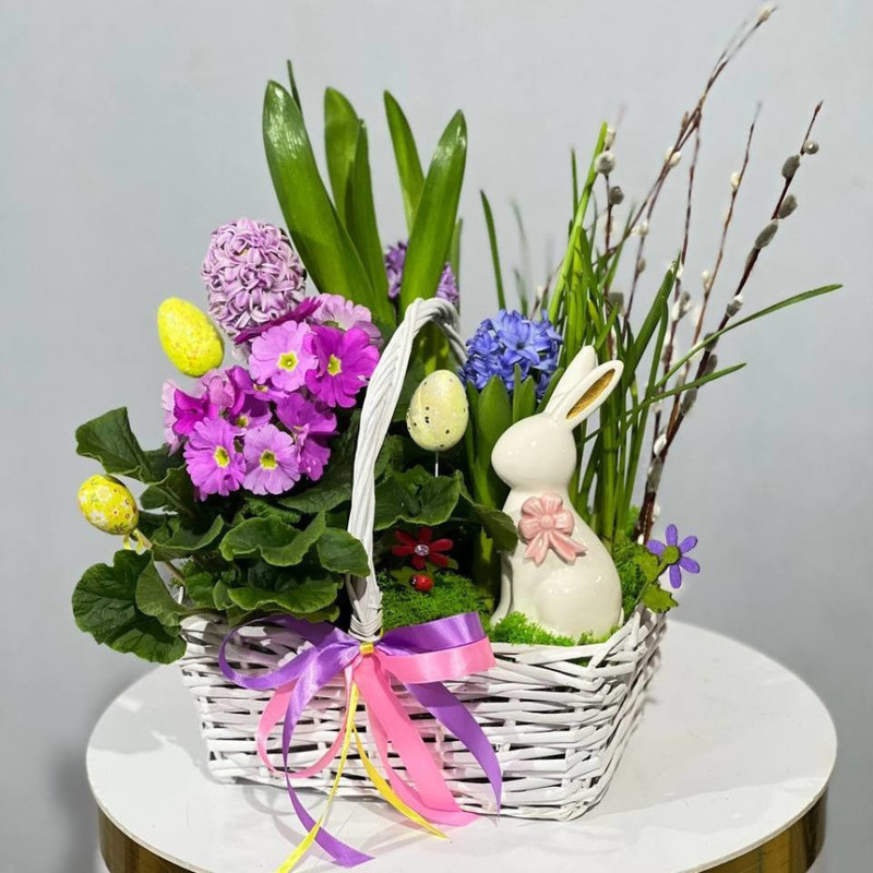 Basket with willow primroses and easter bunny, standart
