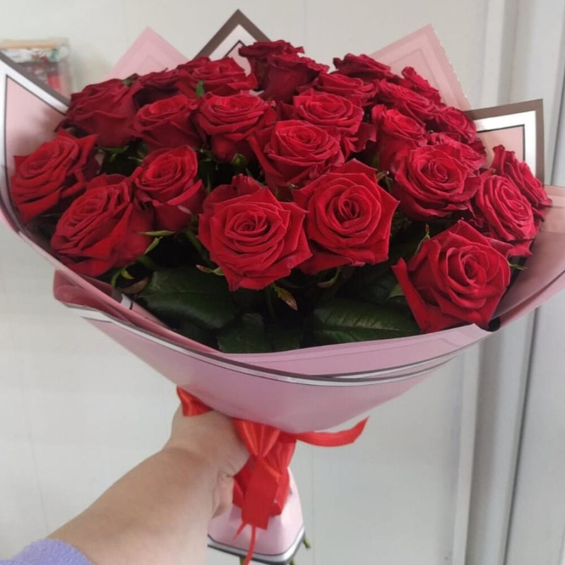 bouquet of red roses, standart