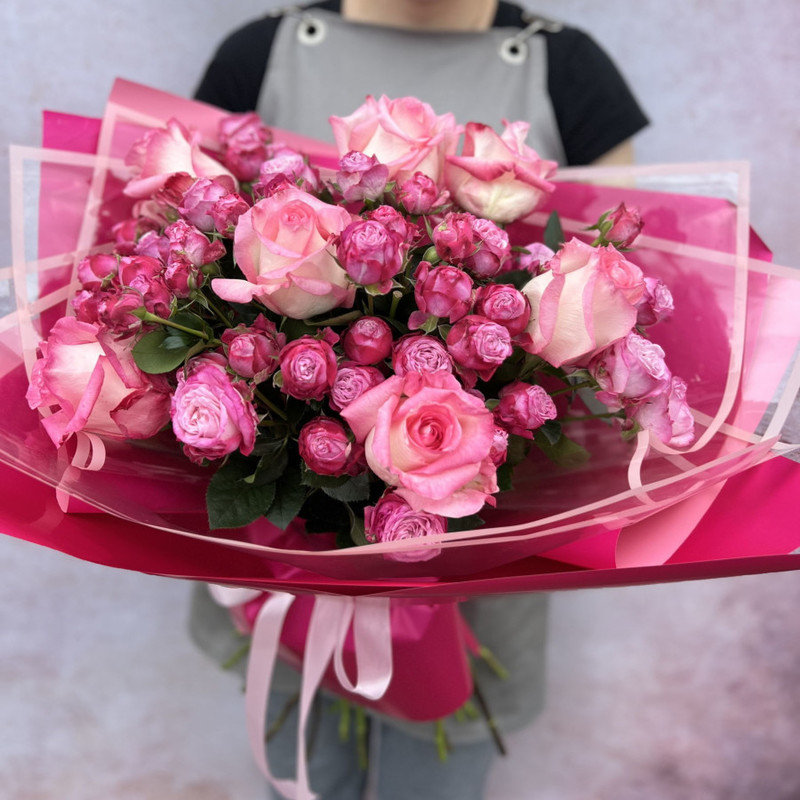 Bouquet of pink roses, standart