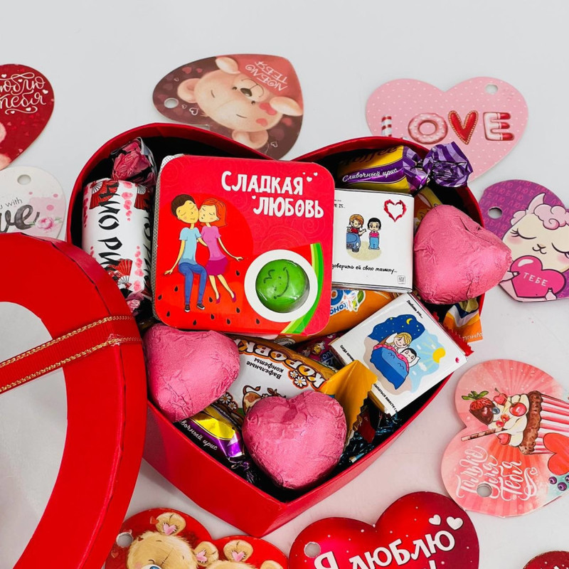 Сердце со сладостями валентинка тайная подарок на 14 февраля, стандартный