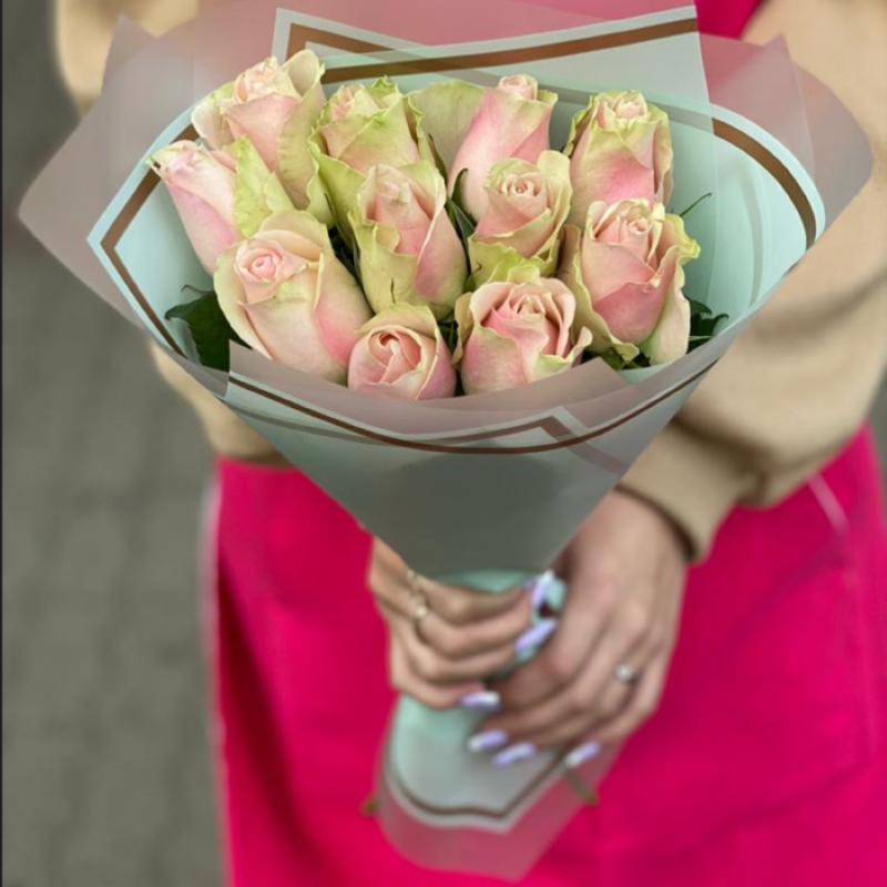 Букет из нежно-розовых роз 40 см, стандартный
