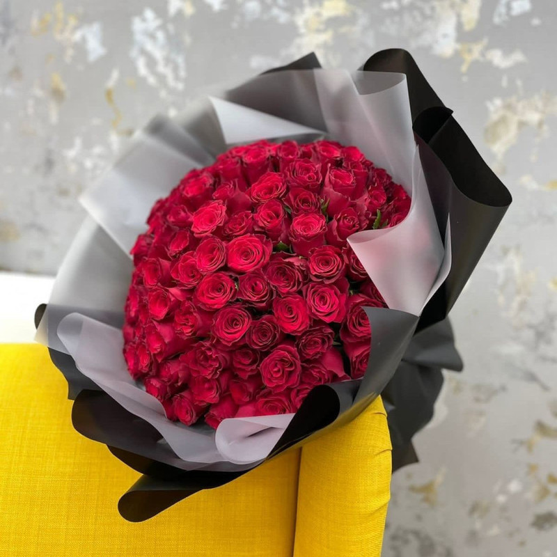 Bouquet “Passion” of Kenyan roses, standart