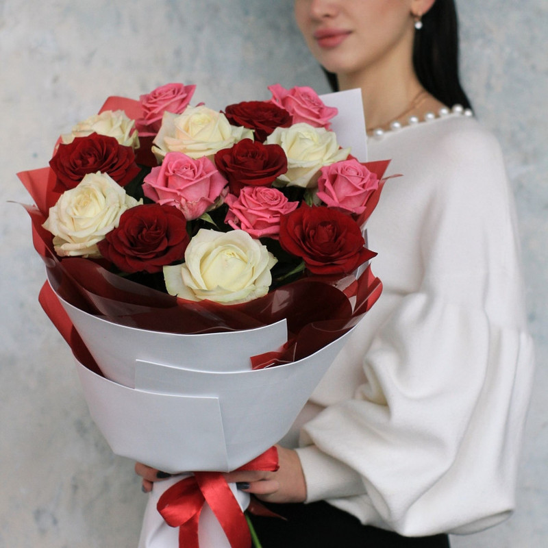 Bouquet of roses "Cupid's Tricks" r. M, standart