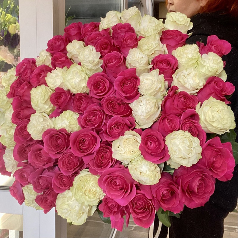 bouquet of 101 white and pink roses, standart