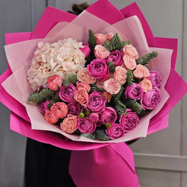 Bouquet of spray peony roses and hydrangeas
