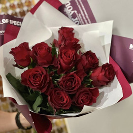 Букет красных роз любимой девушке