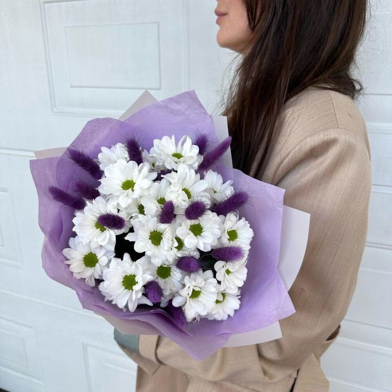 Stylish bouquet of snow-white spray chrysanthemum and fluffy lagurus, standart
