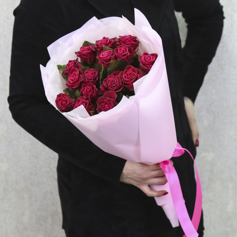 Bouquet of 15 crimson roses "Shangrila" in a package, standart