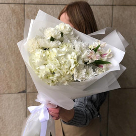 BOUQUET FOR MOMMY