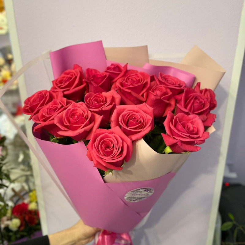 Bouquet of 15 Roses "Ecuador", standart