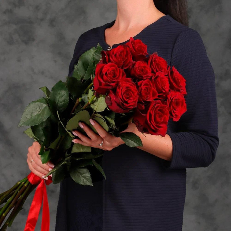 Bouquet of 11 red roses, standart
