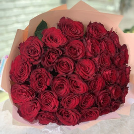35 Kenyan roses 50 cm