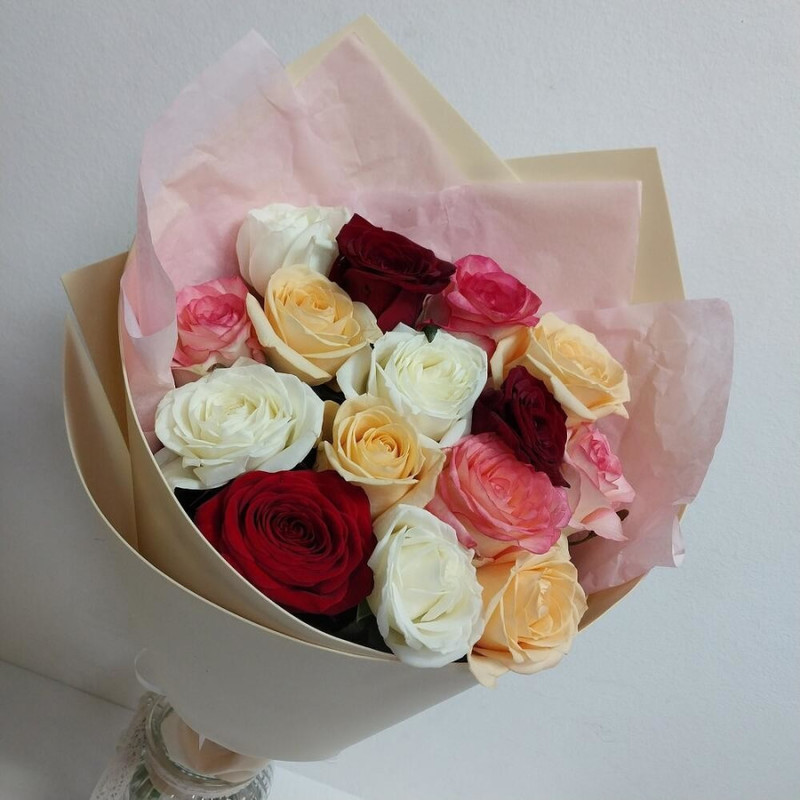 Bouquet of 15 colored roses, standart