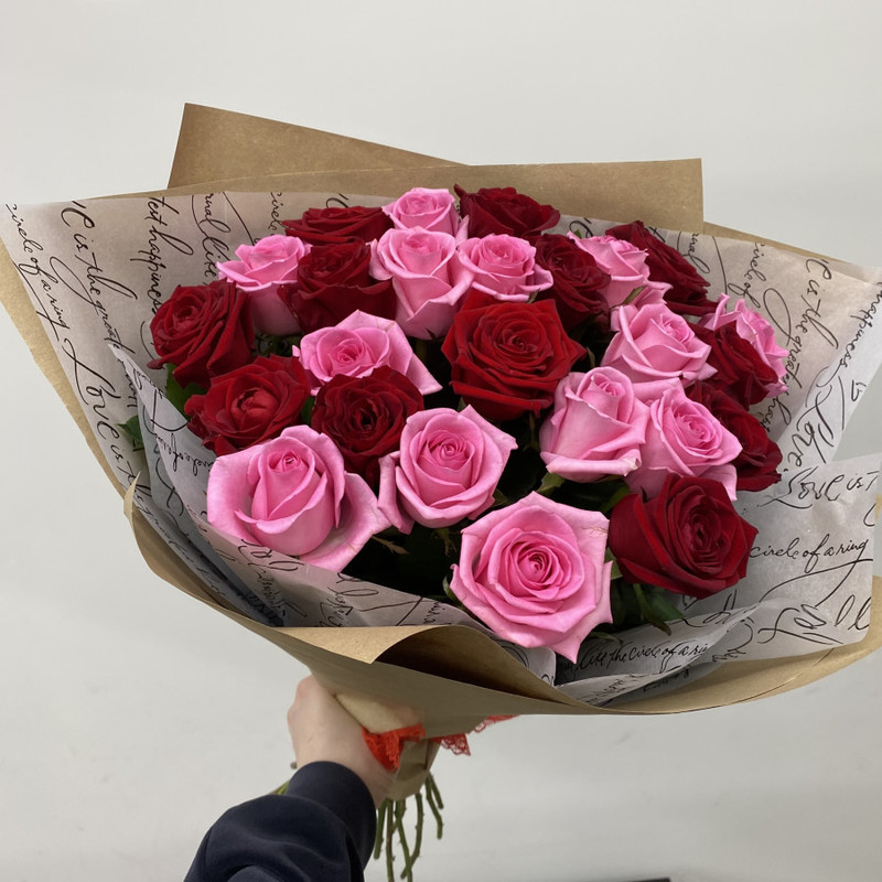 Bouquet of 25 Ural roses, standart