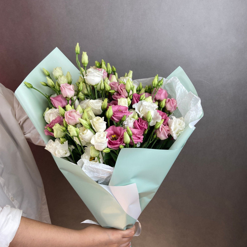 Bouquet Mix white and pink eustoma, lisianthus 13, standart