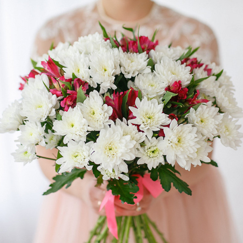 Bouquet with alstroemerias and chrysanthemums, standart
