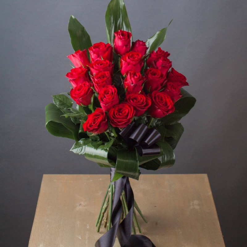 Funeral bouquet of red roses, standart