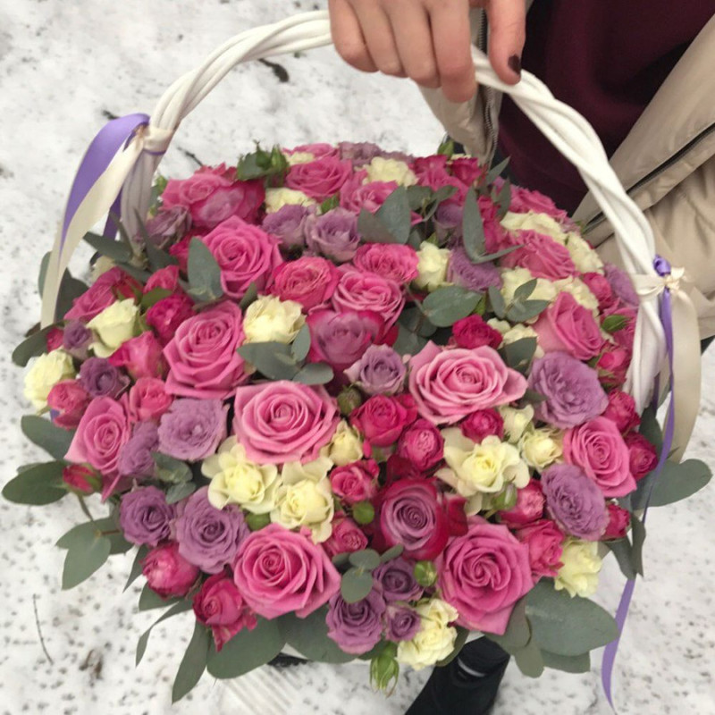 Large basket of roses "Magic", standart