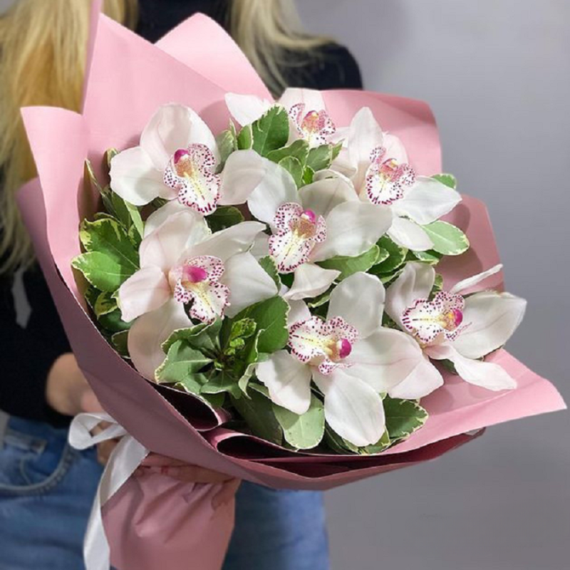 Букет с орхидеями, стандартный