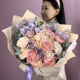 Designer bouquet Charm