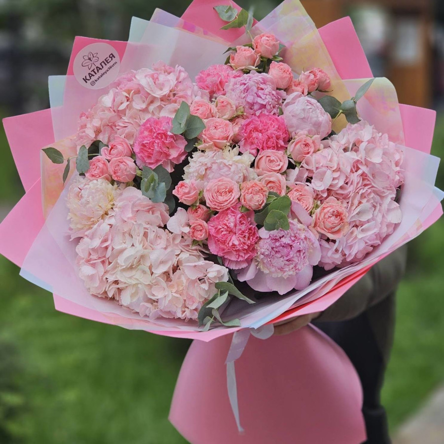 Bouquet gentle mix, vendor code: 333085877, hand-delivered to Voronezh