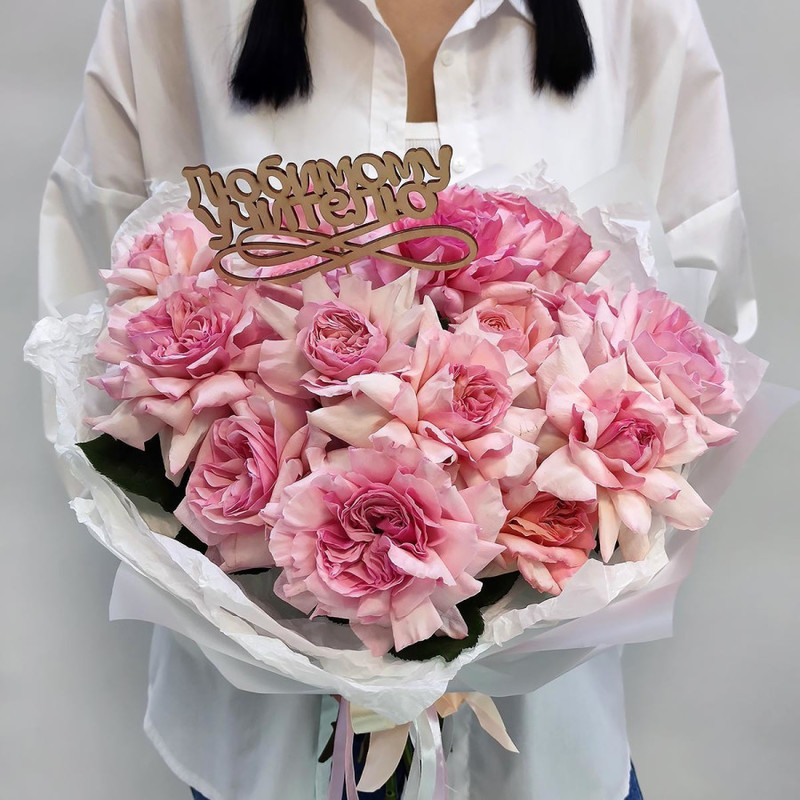 Розовая прелесть букет ароматных пионовидных роз, стандартный