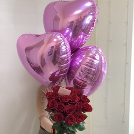 15 Premium roses + 3 foil balloons Heart