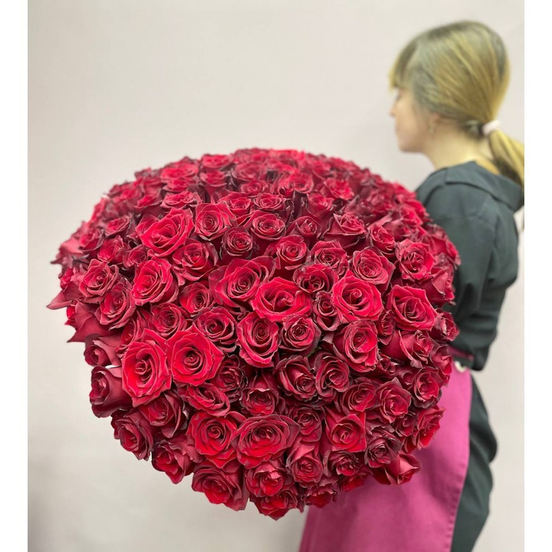 135 red roses "I love you", premium