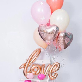 Набор шаров с надписью LOVE на 14 февраля