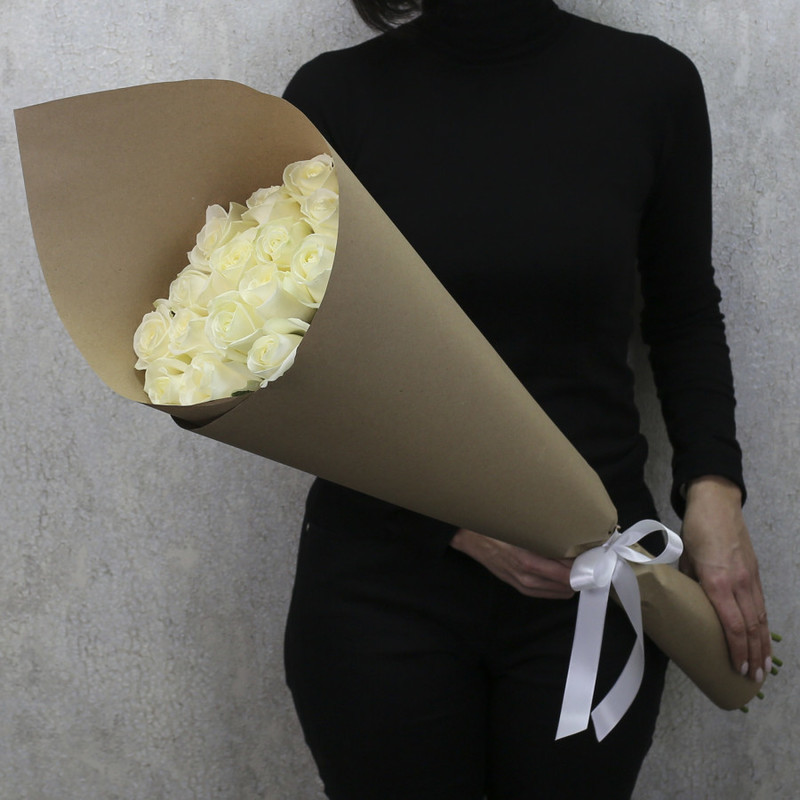 15 white roses "Avalanche" 80 cm in kraft paper, standart