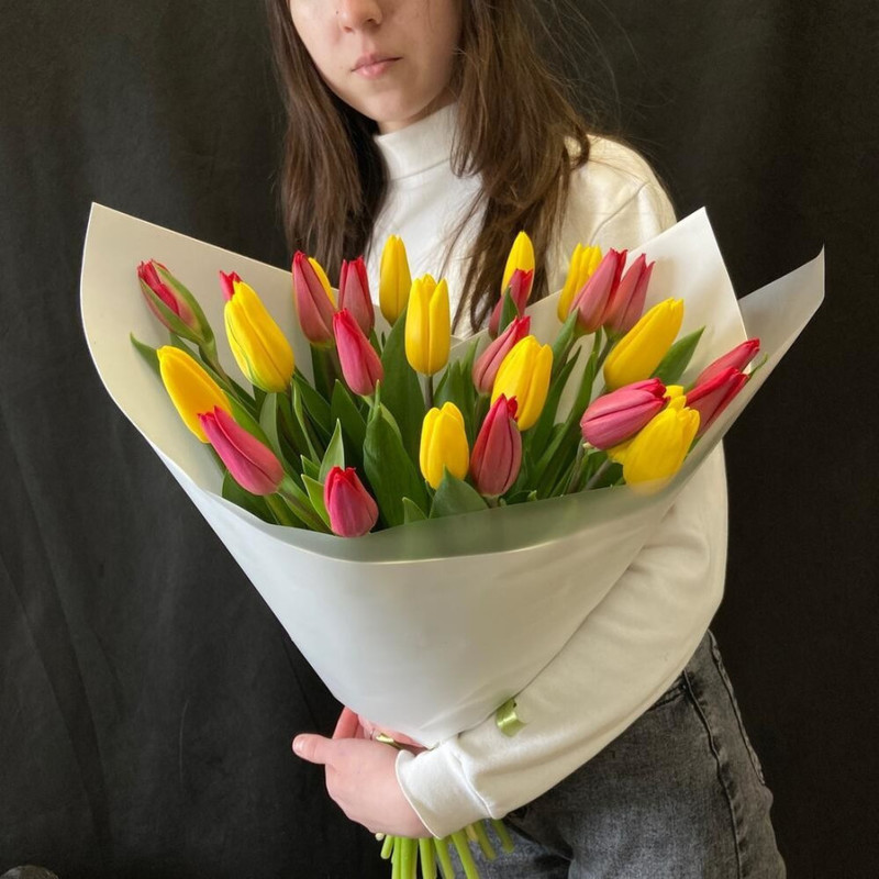 Bouquet of 25 mixed tulips, standart