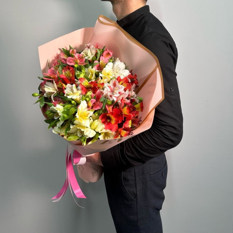 Bouquet of 15 alstroemeria mix in designer decoration 50 cm, standart