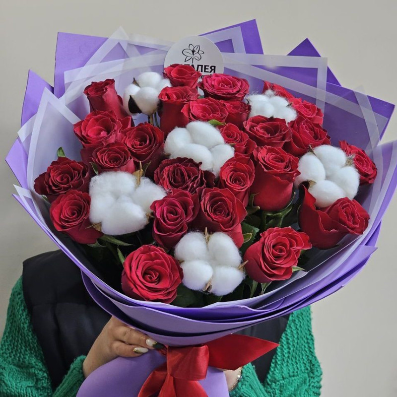 bouquet with roses and cotton, standart
