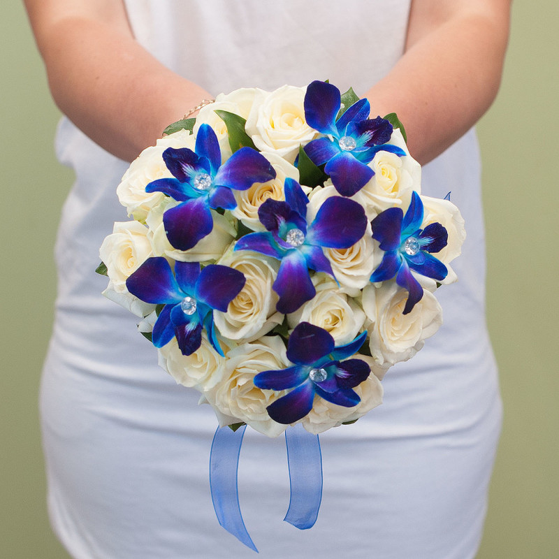 Bridal bouquet "Blueberries with cream", standart