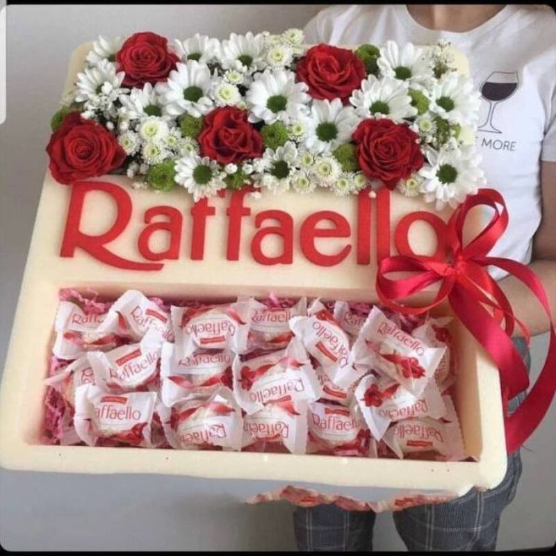 Gift box with flowers and candies, standart