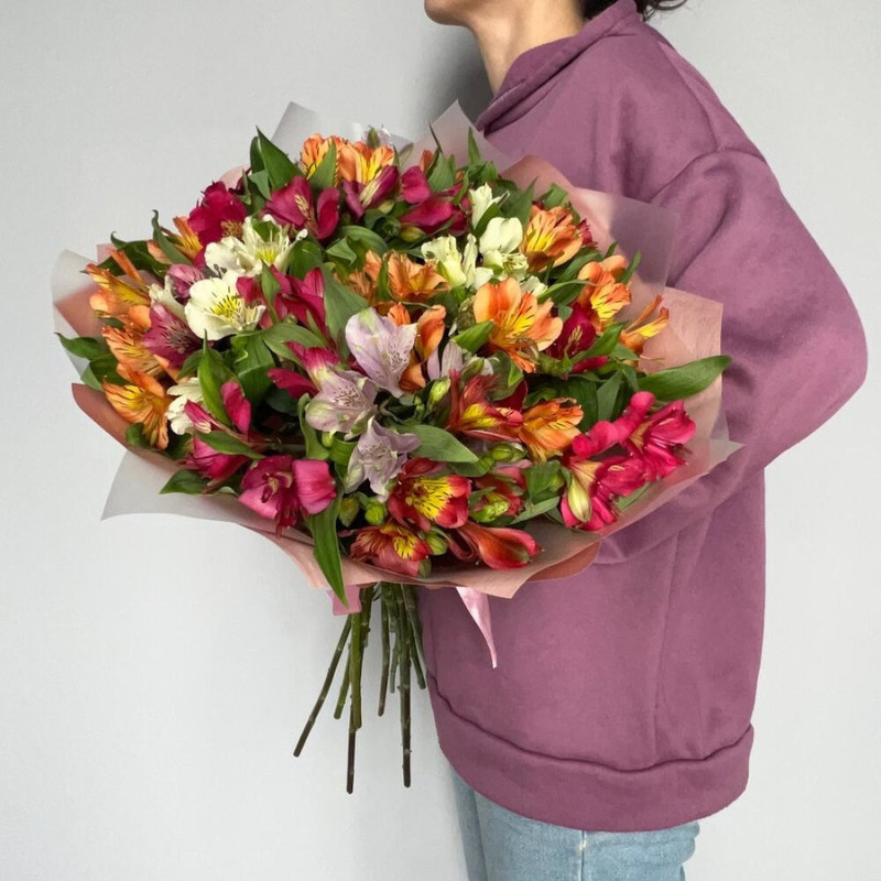 Bouquet of 15 alstroemeria mix in designer decoration 45 cm, standart
